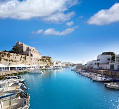 Como reservar um ferry para Ciutadella